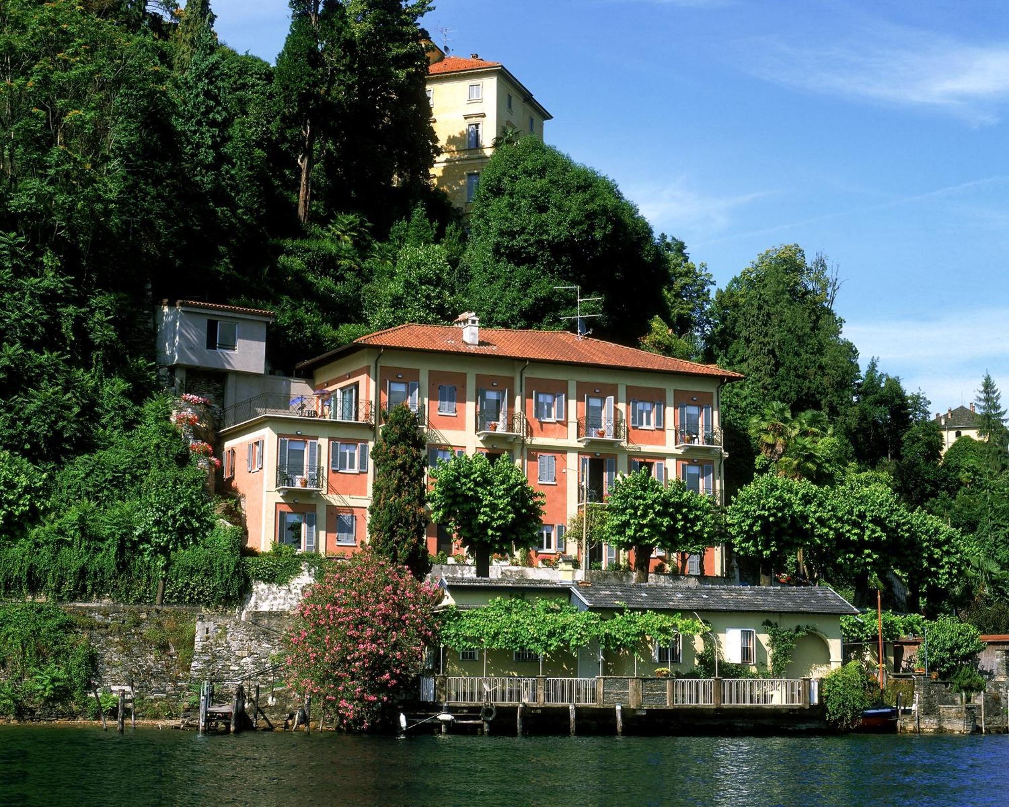 אורטה סאן ג'יוליו Casa Sul Lago Orta מראה חיצוני תמונה