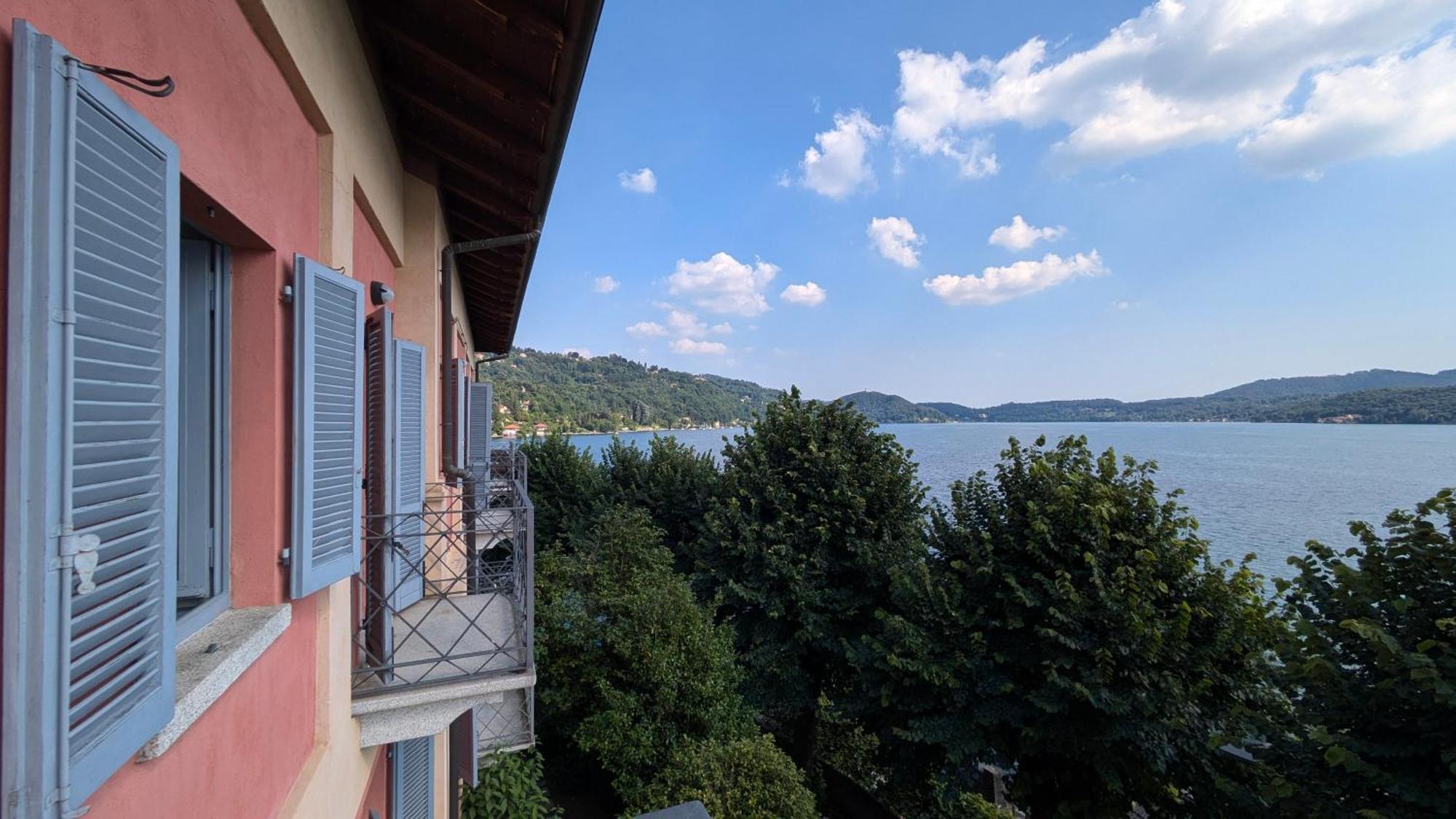 אורטה סאן ג'יוליו Casa Sul Lago Orta מראה חיצוני תמונה