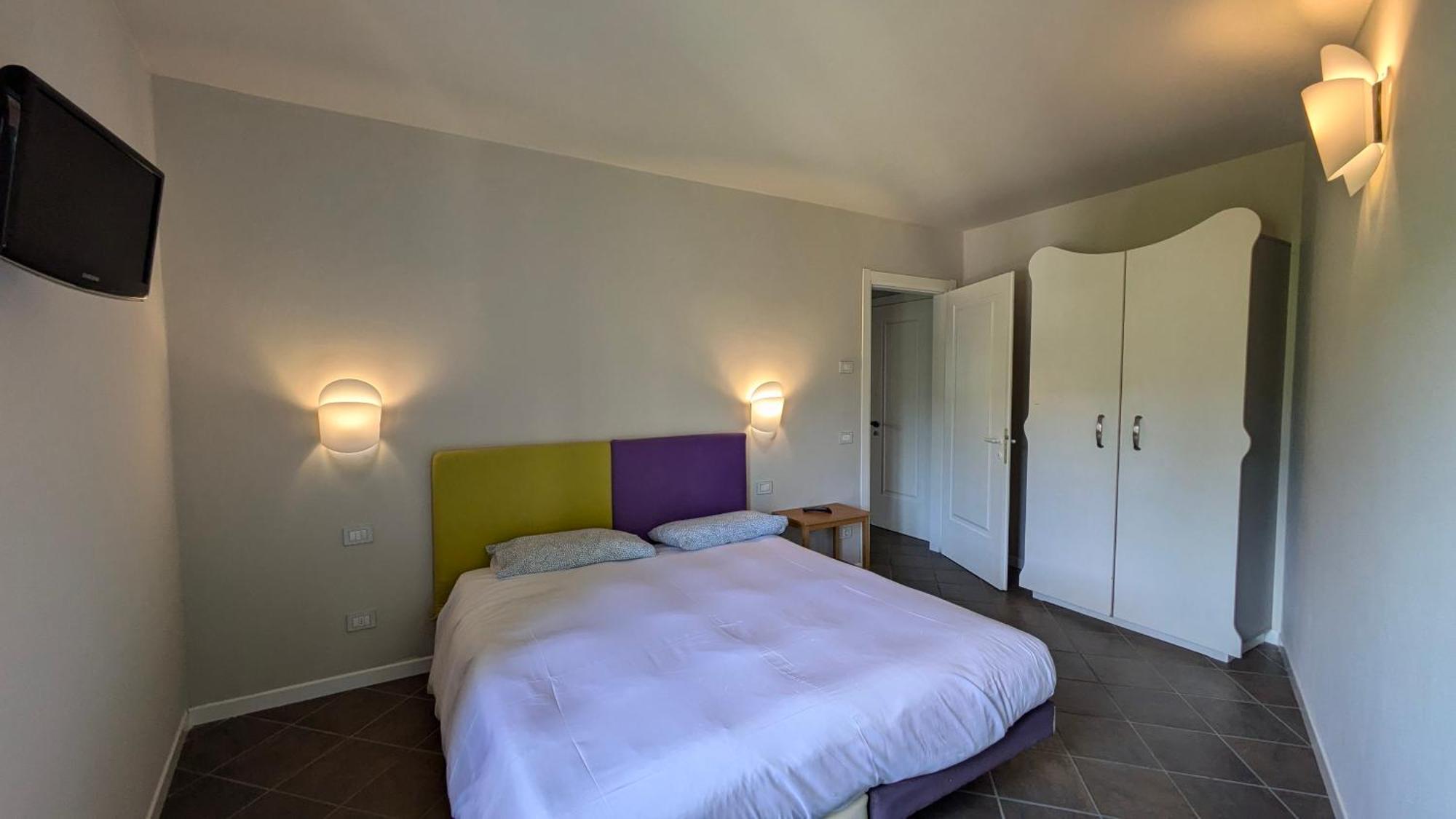 אורטה סאן ג'יוליו Casa Sul Lago Orta מראה חיצוני תמונה