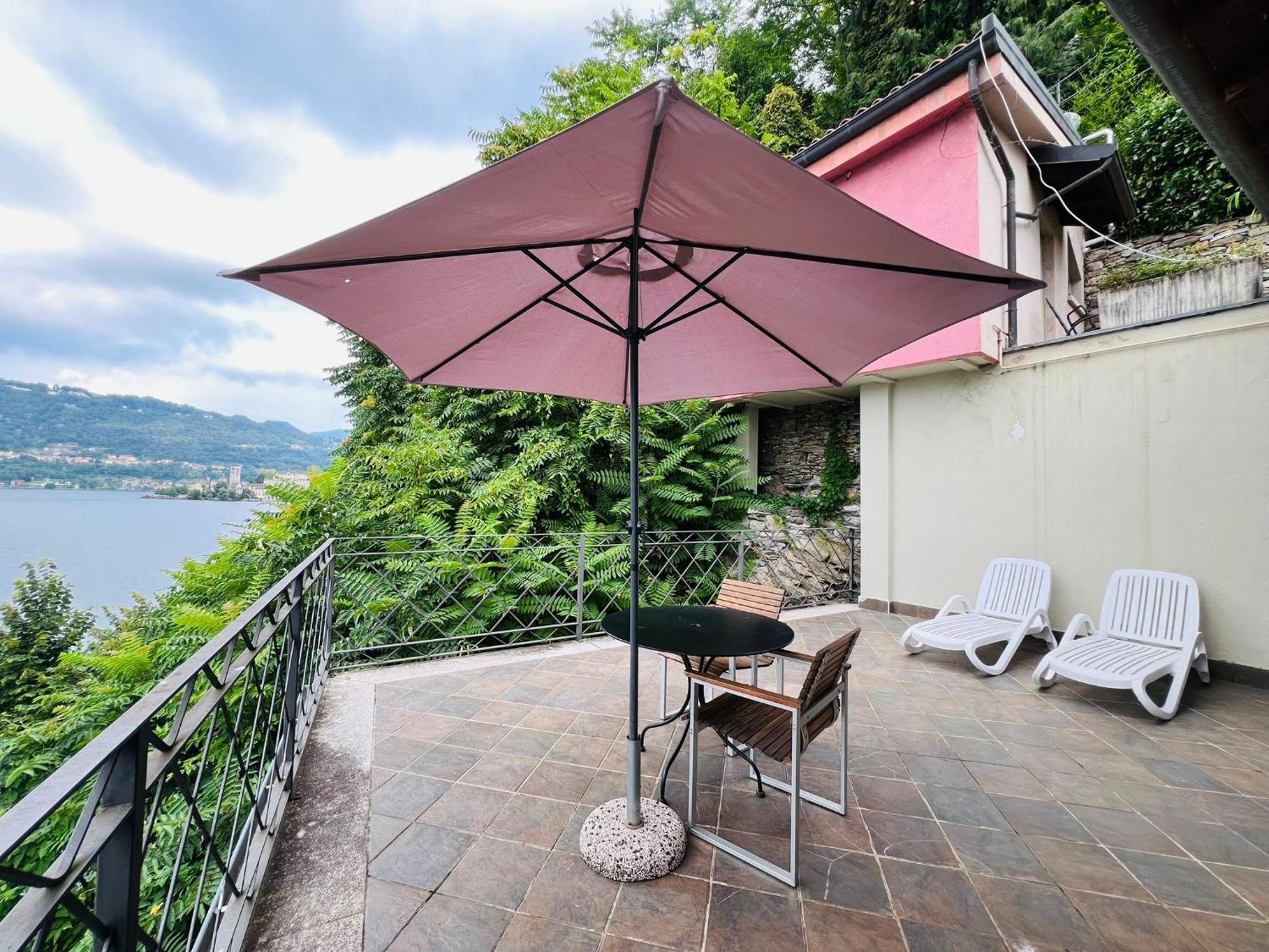 אורטה סאן ג'יוליו Casa Sul Lago Orta מראה חיצוני תמונה