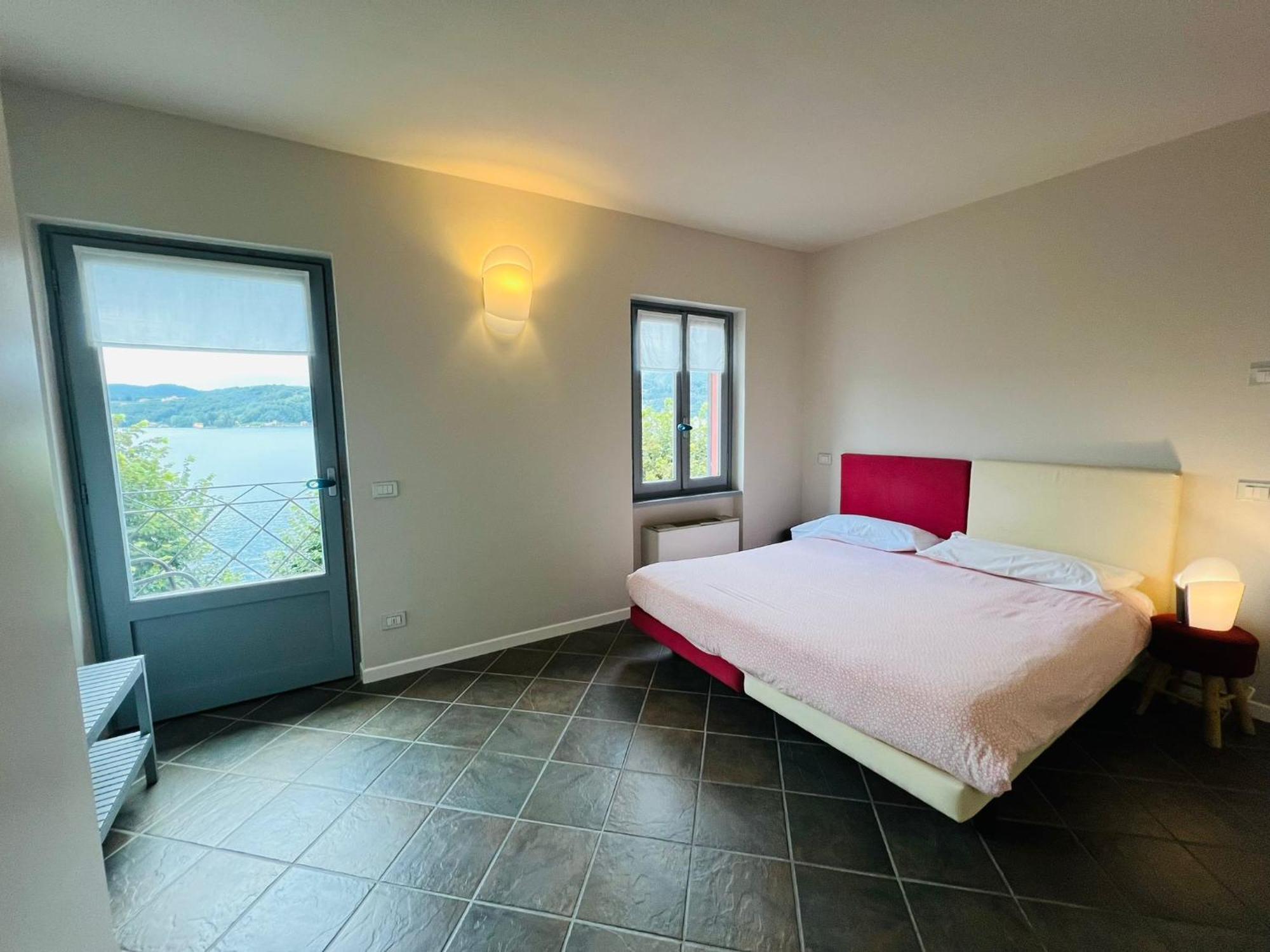 אורטה סאן ג'יוליו Casa Sul Lago Orta מראה חיצוני תמונה