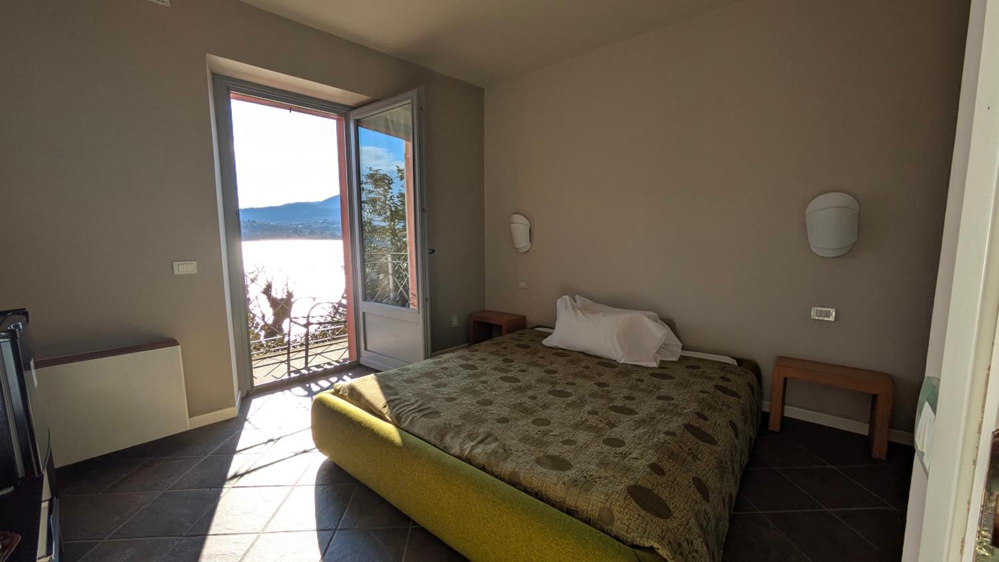 אורטה סאן ג'יוליו Casa Sul Lago Orta מראה חיצוני תמונה